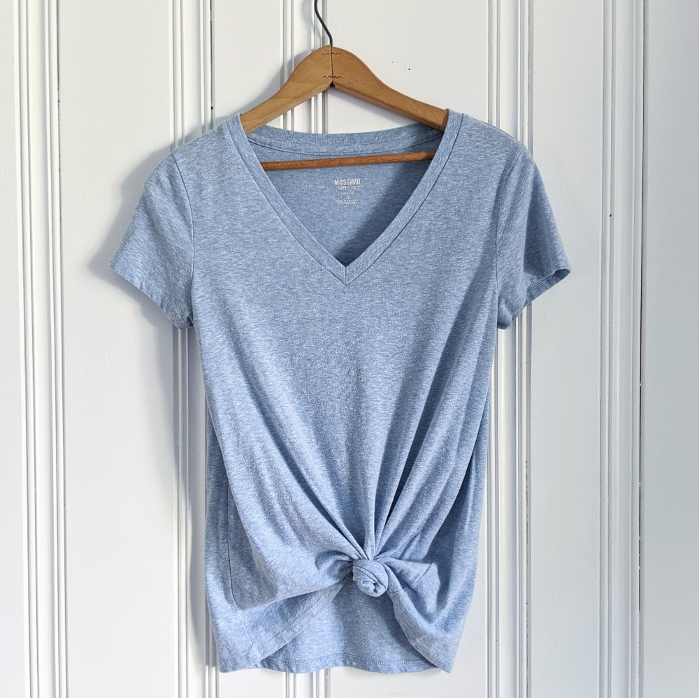 Light Blue T-shirt • Mossimo